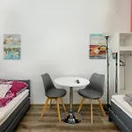 Studio Apartments Tiho & Nena